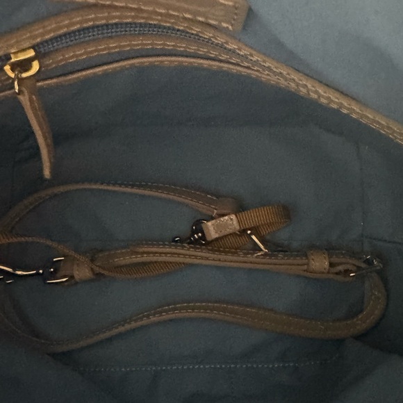 Dooney & Bourke Patent Leather Domed Satchel Bag-Tan-Classic Style Purse - Picture 10 of 10